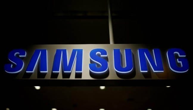 Samsung Electronics shares open down as firm flags Galaxy Note problem