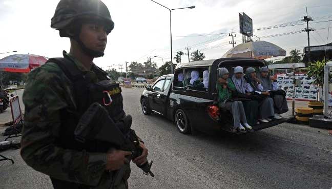 thailand-south-checkpoint
