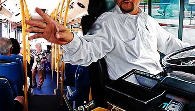 Old-woman-forced-to-get-off-Rapid-bus
