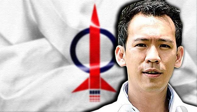 Joshua-Woo-Sze-Zeng-dap-flags-1