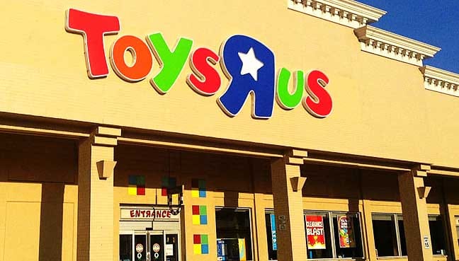 Toys-'R'-Us-mulls-bankruptcy-filing