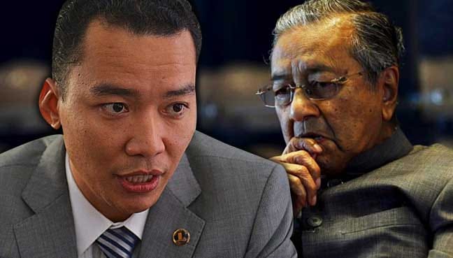 Anuar-Manap-mahathir