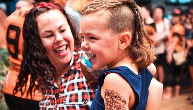 Australian-town-crowns-most-impressive-hairstyle