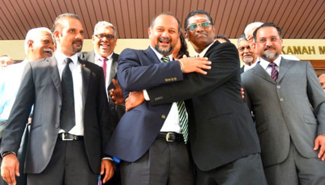 Court frees Rayer of ‘celaka Umno’ charge