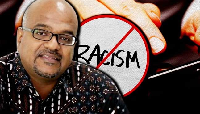 Smartphone app to report racism