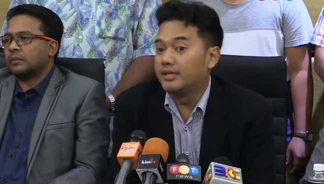 Takkanlah kami nak tumbuk Khalid Samad, kata anak Tajuddin