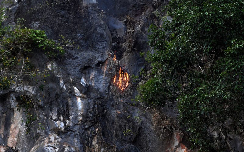 Kebakaran Gunung Baling semakin merebak