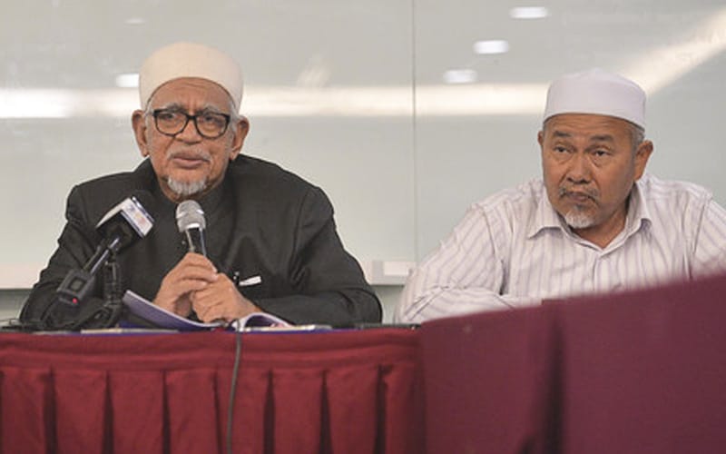 Abdul Hadi, Tuan Ibrahim; kekal jawatan, menang tanpa bertanding