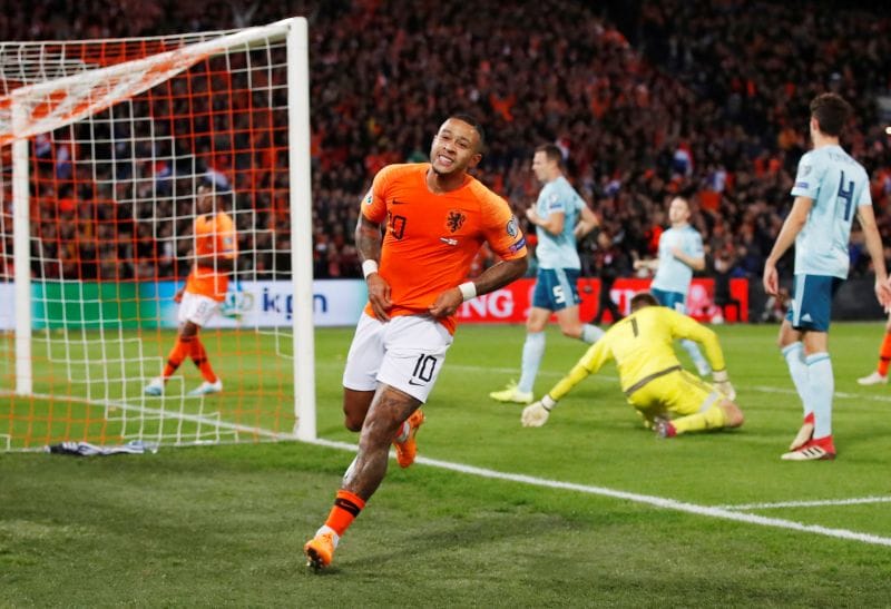 Dutch leave it late to defeat Northern Ireland