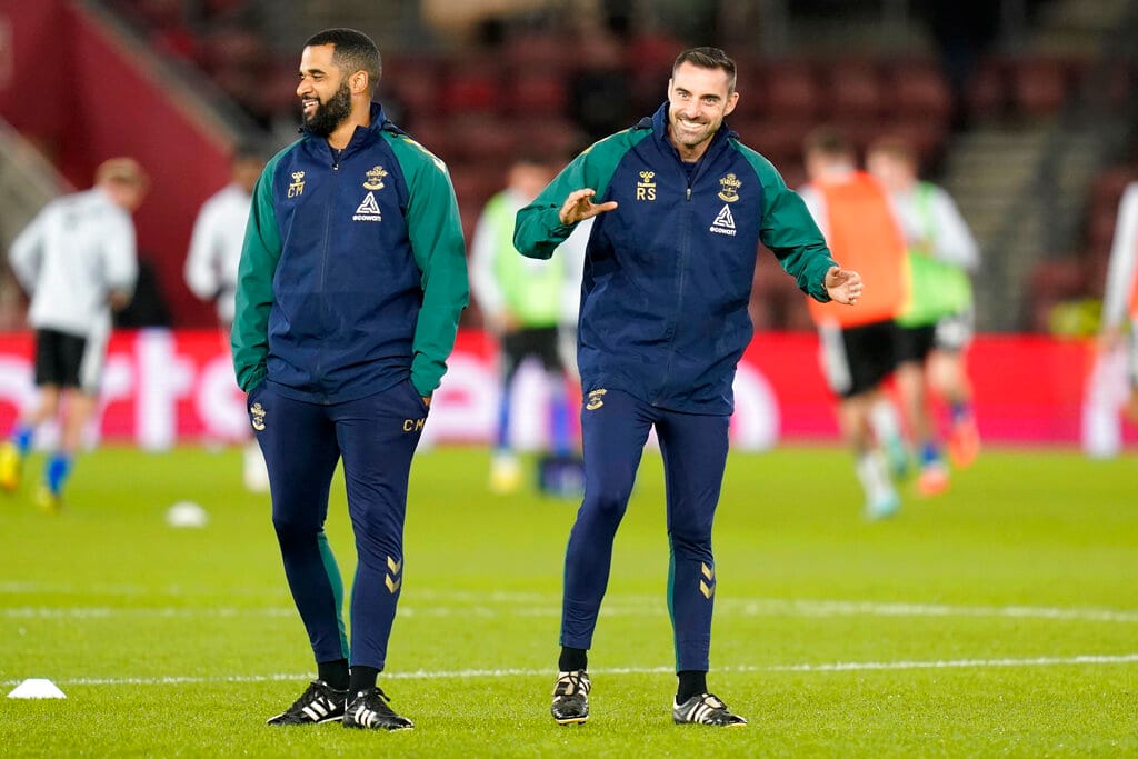 Struggling Southampton appoint Jones to replace Hasenhuettl