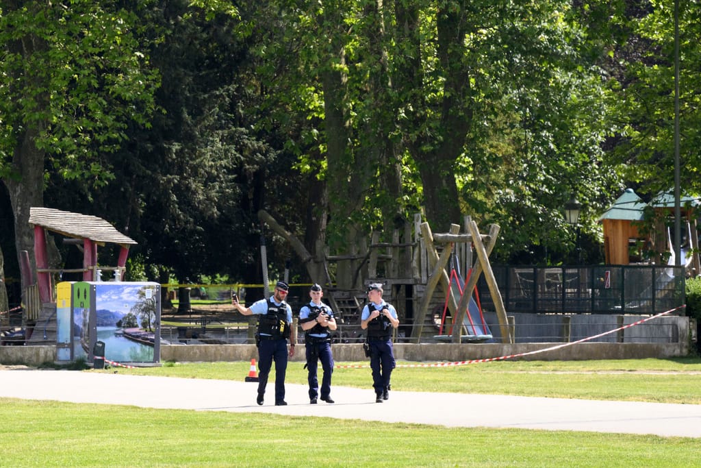 2 children ‘still critical’ after knife attack in France