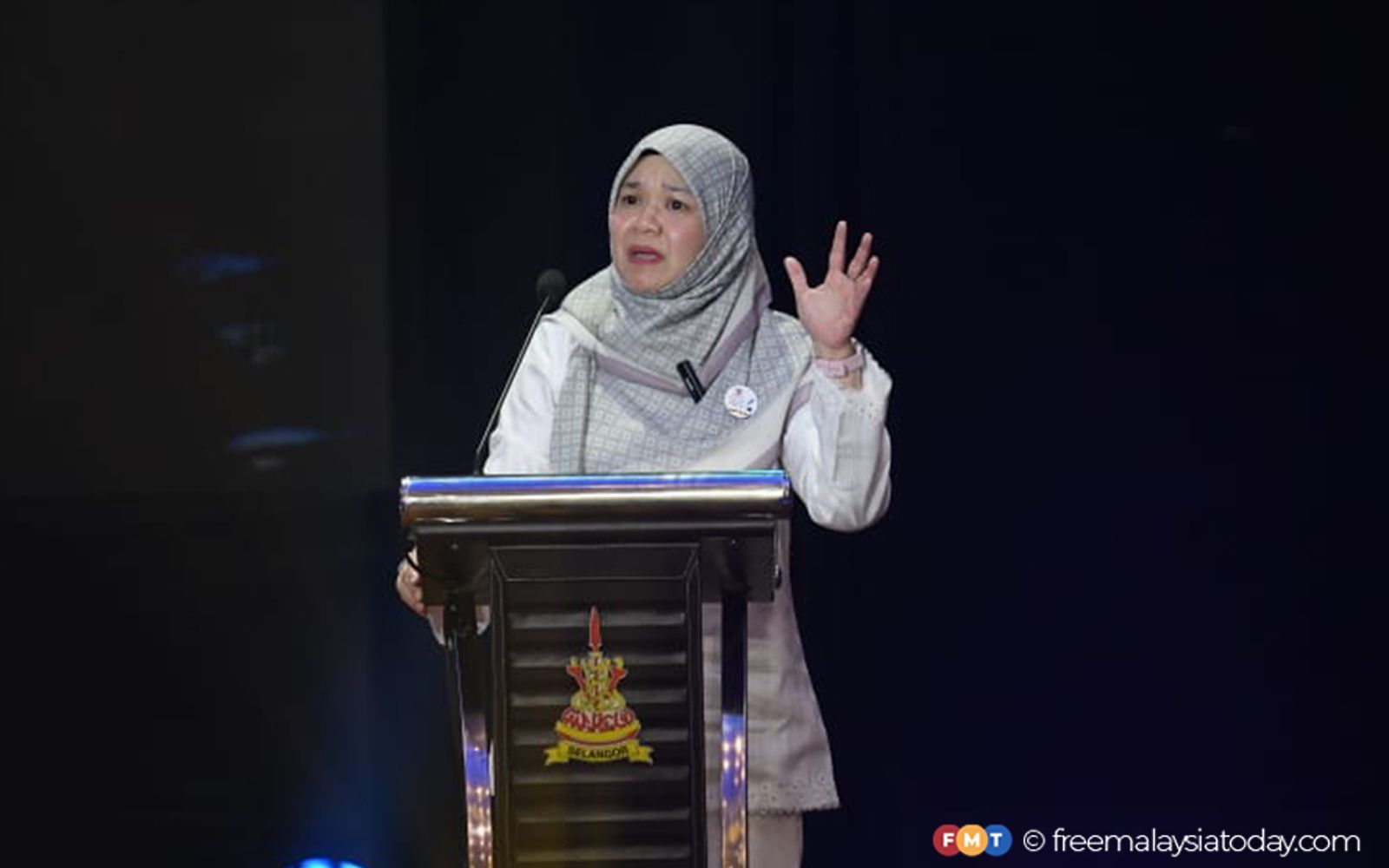 ‘You touch, you go’, amaran menteri kepada pendidik terkait kes gangguan seksual murid