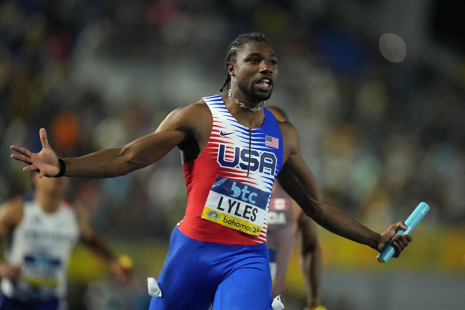 Lyles, Thomas star as US dominate World Relays