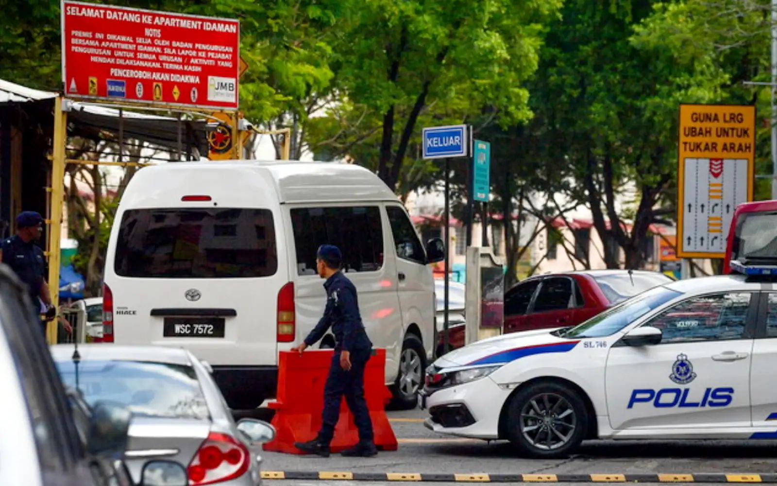 Cops bring Zayn’s mother home for ‘re-enactment’