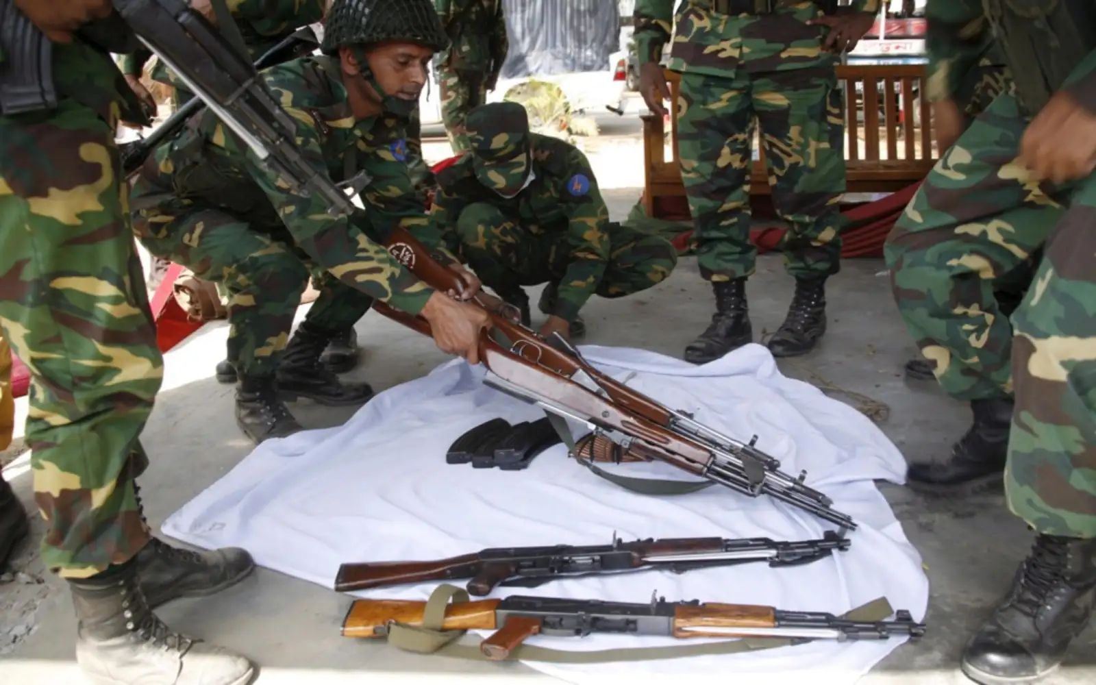 BANGLADESH BDR MUTINY DEATH AAH842