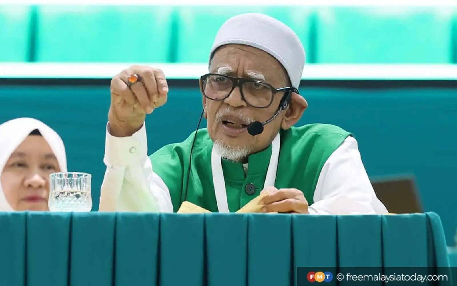 hadi awang muktamar pas