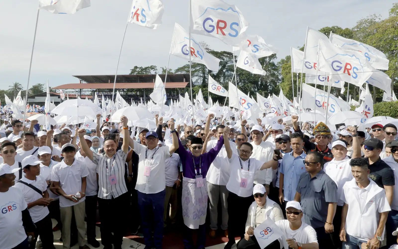 hajiji noor penyokong