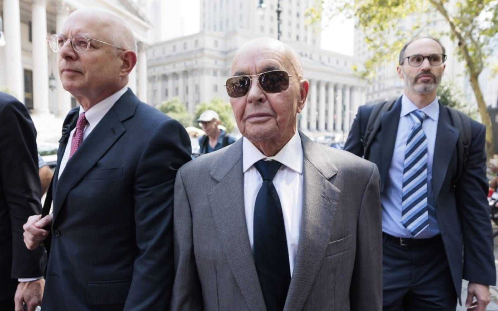 Trump pardons billionaire former Tottenham owner Joe Lewis