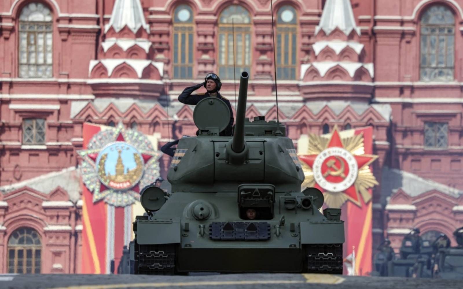 Poll shows most EU citizens see ‘high risk’ of war with Russia