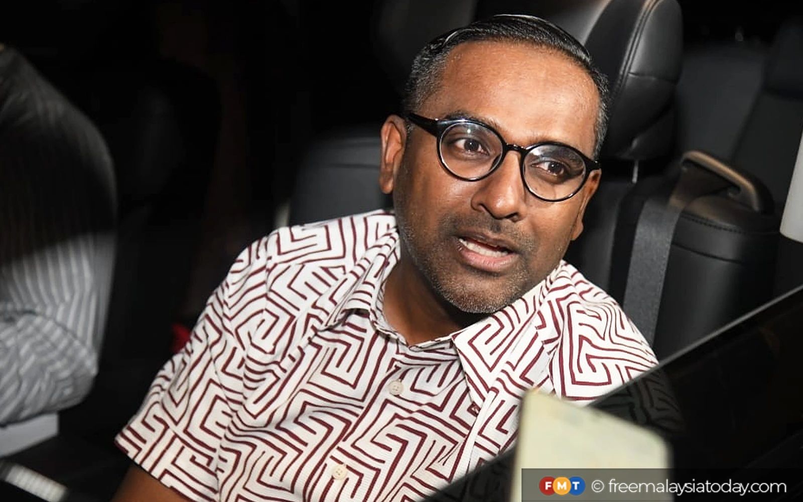 Pemimpin PN tiba untuk mesyuarat di kediaman Muhyiddin