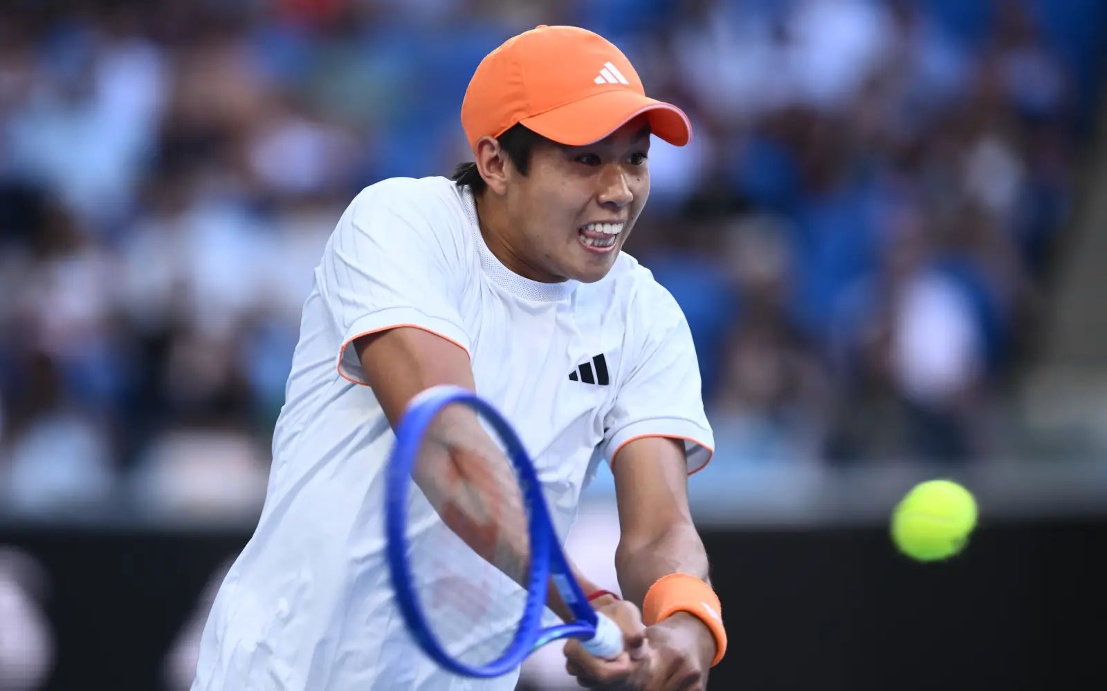 Tien upsets Medvedev again at Australian Open in straight-sets win