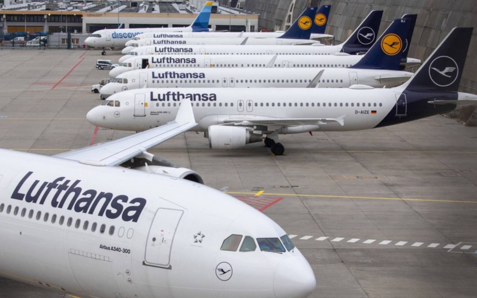 Lufthansa says will bypass Iranian and Iraqi airspace ‘until further notice’