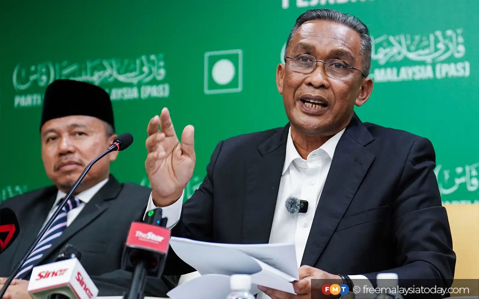 Mesyuarat PN Khamis, Muhyiddin kekal jika majoriti tak setuju letak jawatan