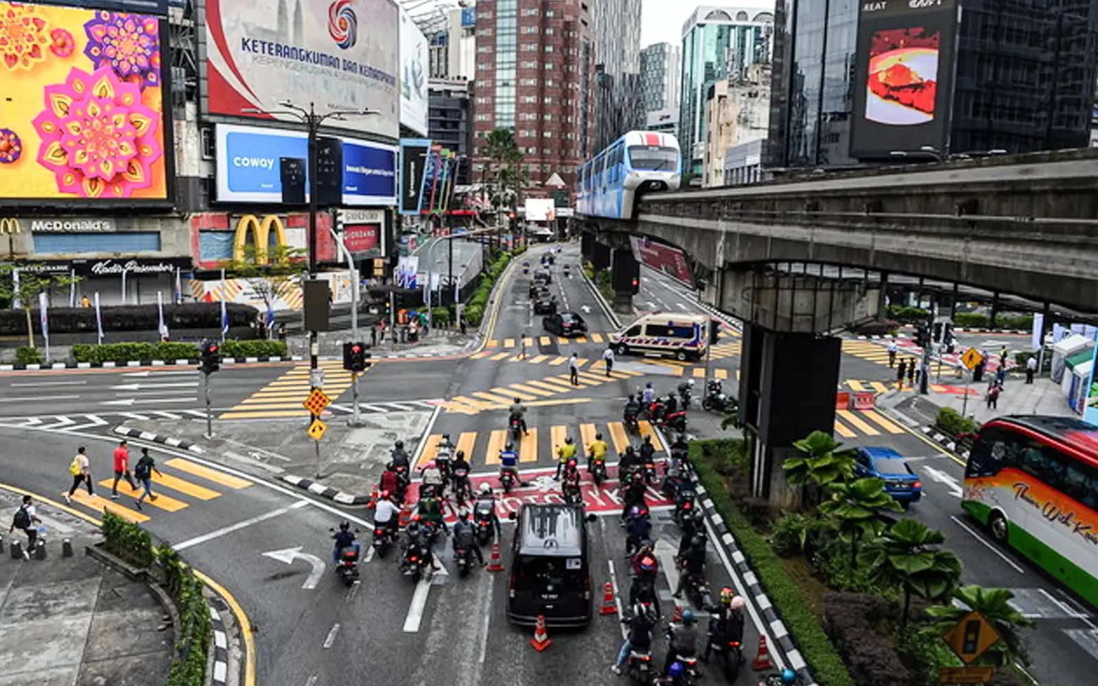 Tak selari budaya tempatan, PAS gesa nilai semula Water Musical Festival