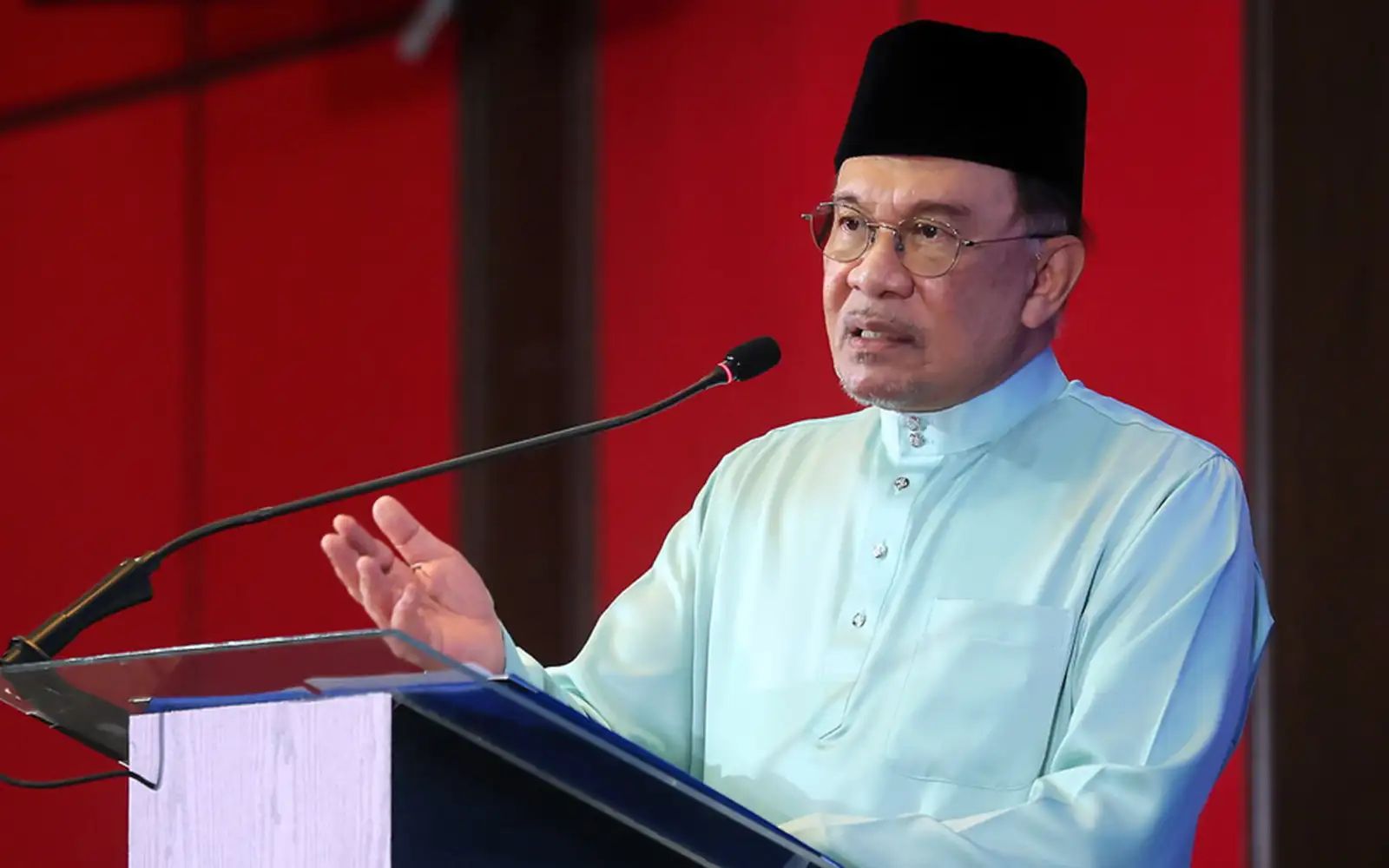 Anwar tegur pihak guna agama pecah belah rakyat