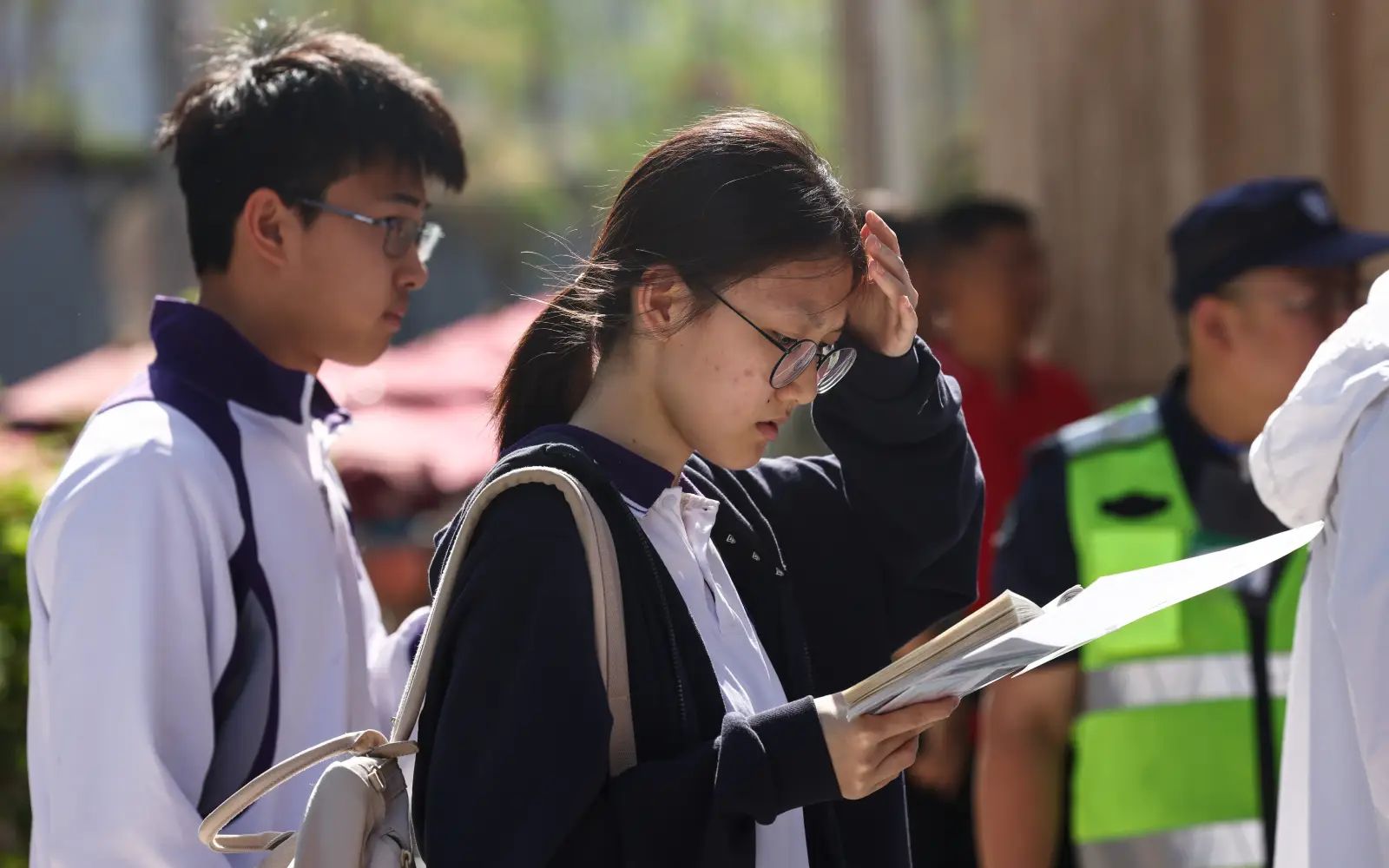 China announces policy to ease academic pressure on students