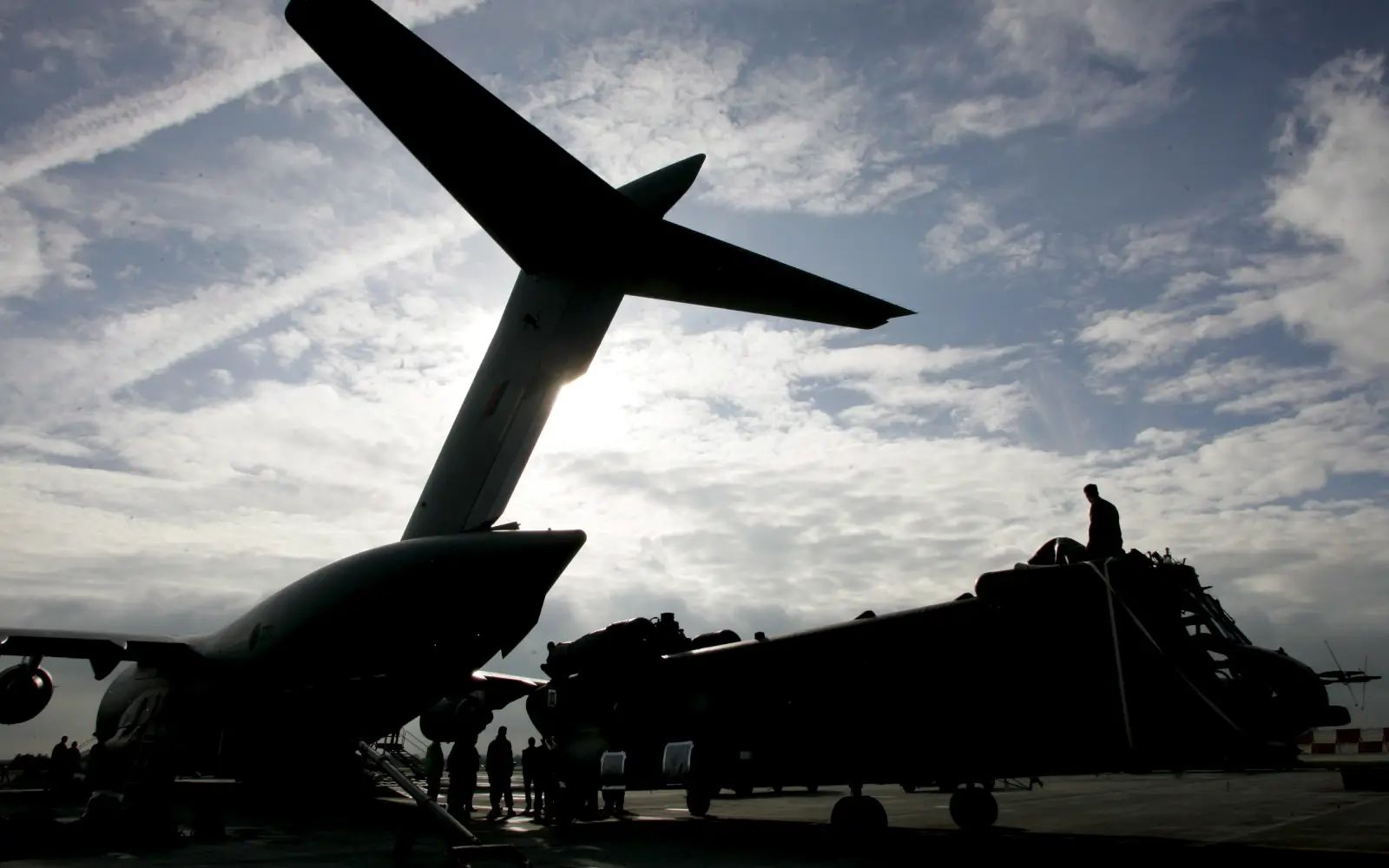 US starts using UK bases for ‘defensive’ Iran operations