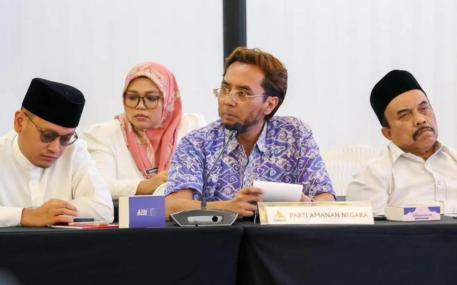 Malays largely united, politicians to blame for division, says Amanah man