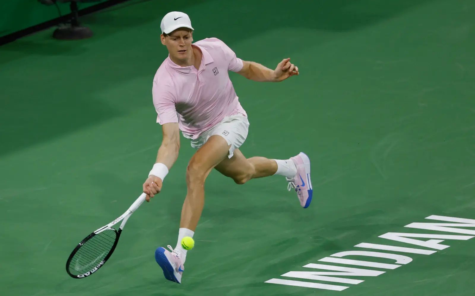 Sinner rolls into Indian Wells semi-final clash with Zverev