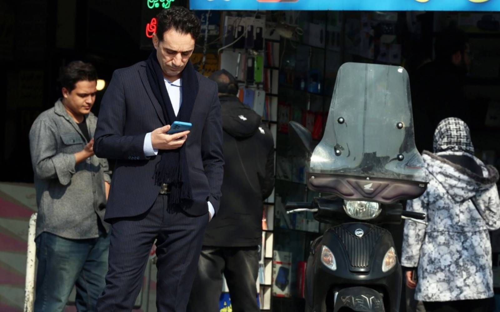 Iran’s internet blackout enters 30th day, isolating millions amid war