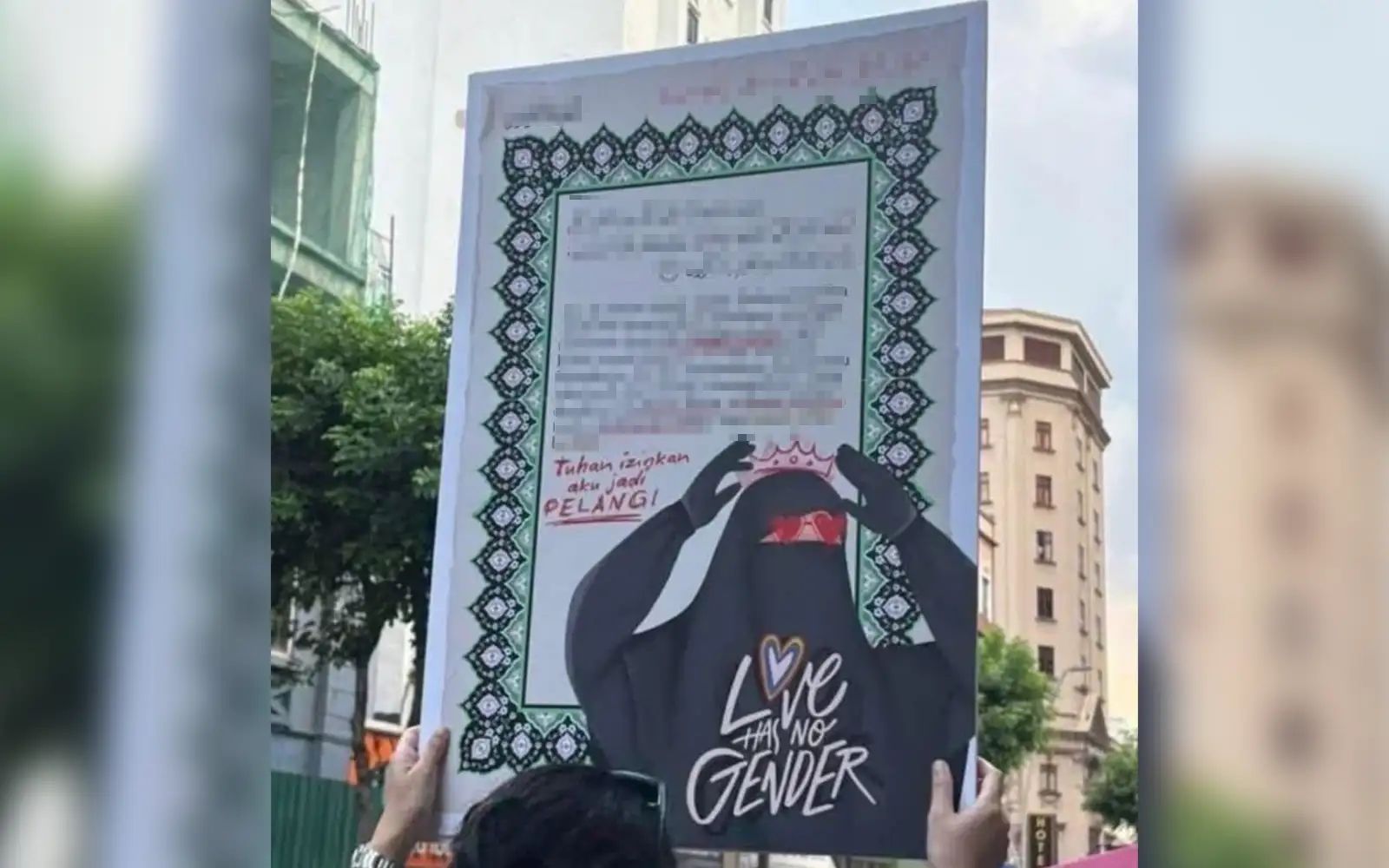 Jawi ordered to act over Quranic placard promoting ‘deviant lifestyle’ at rally