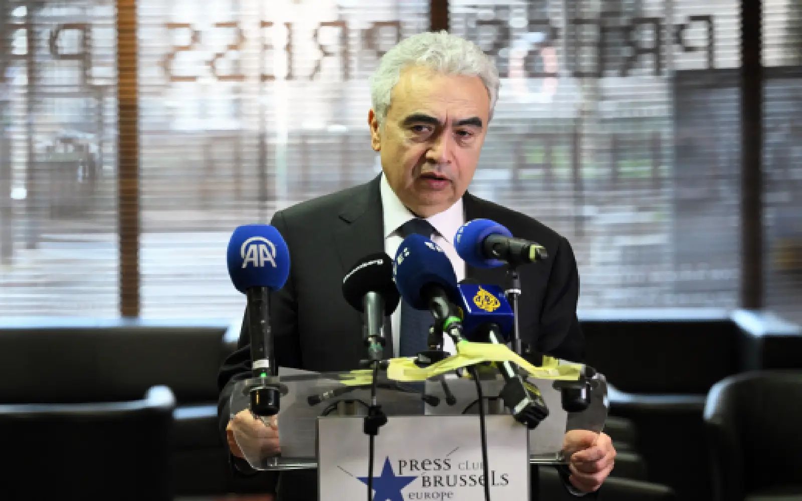 Japan’s PM asks IEA to prepare additional ‘coordinated release’ of oil