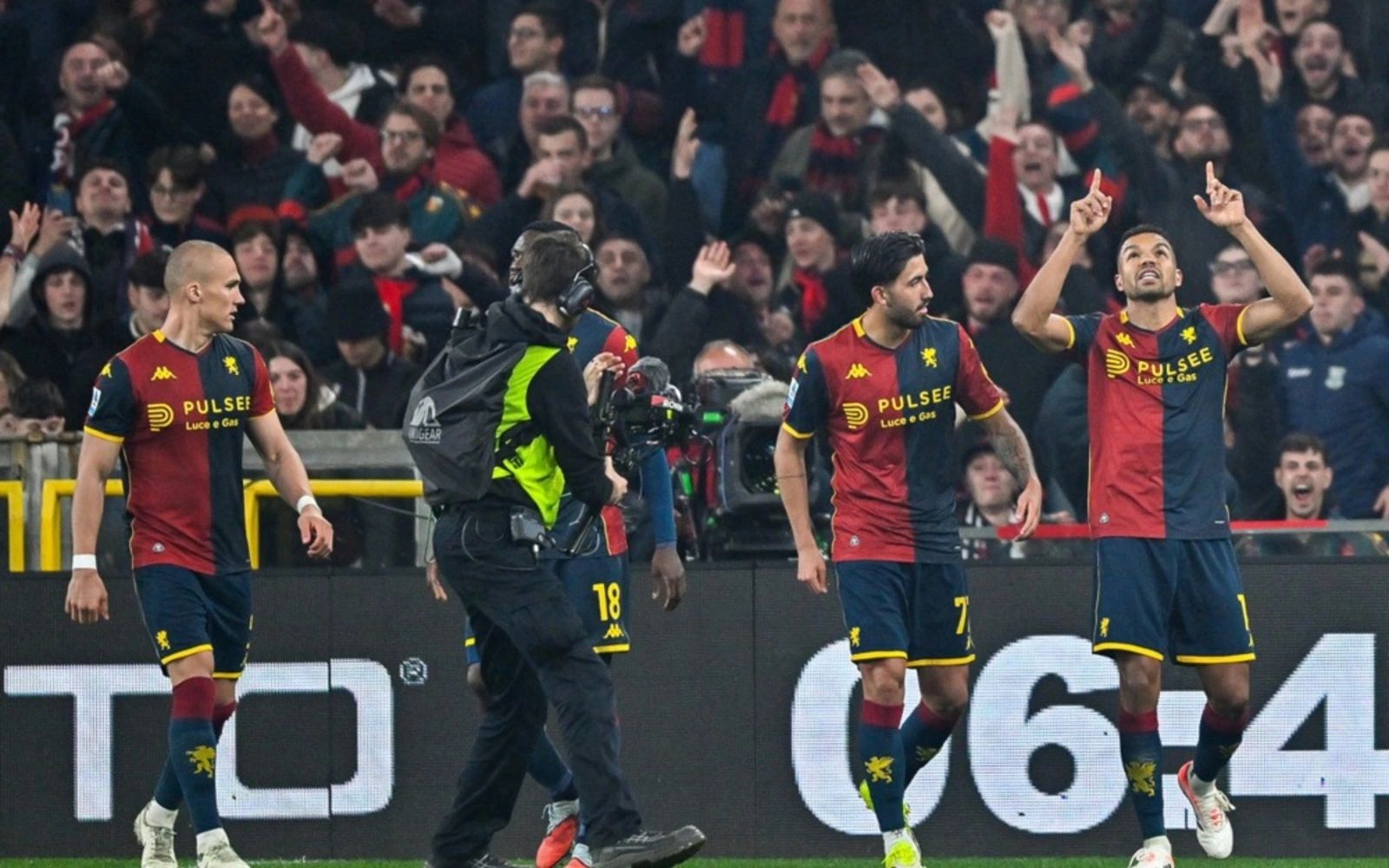 Roma drops out of fourth spot in Serie A after loss to Genoa