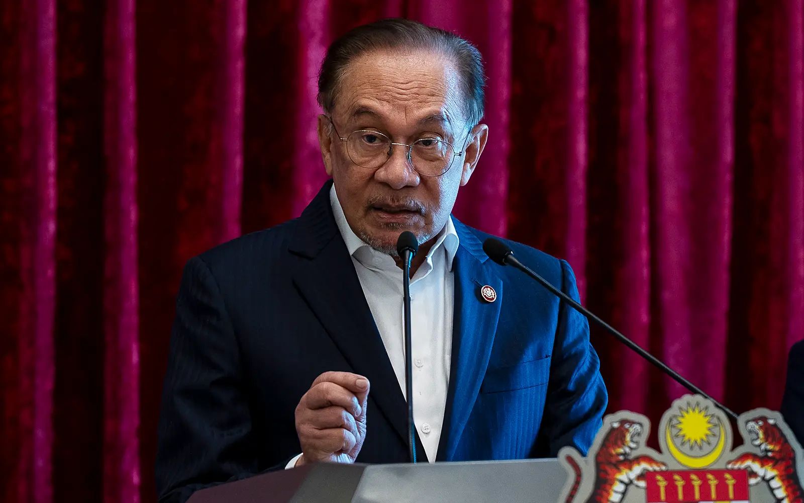 anwar ibrahim