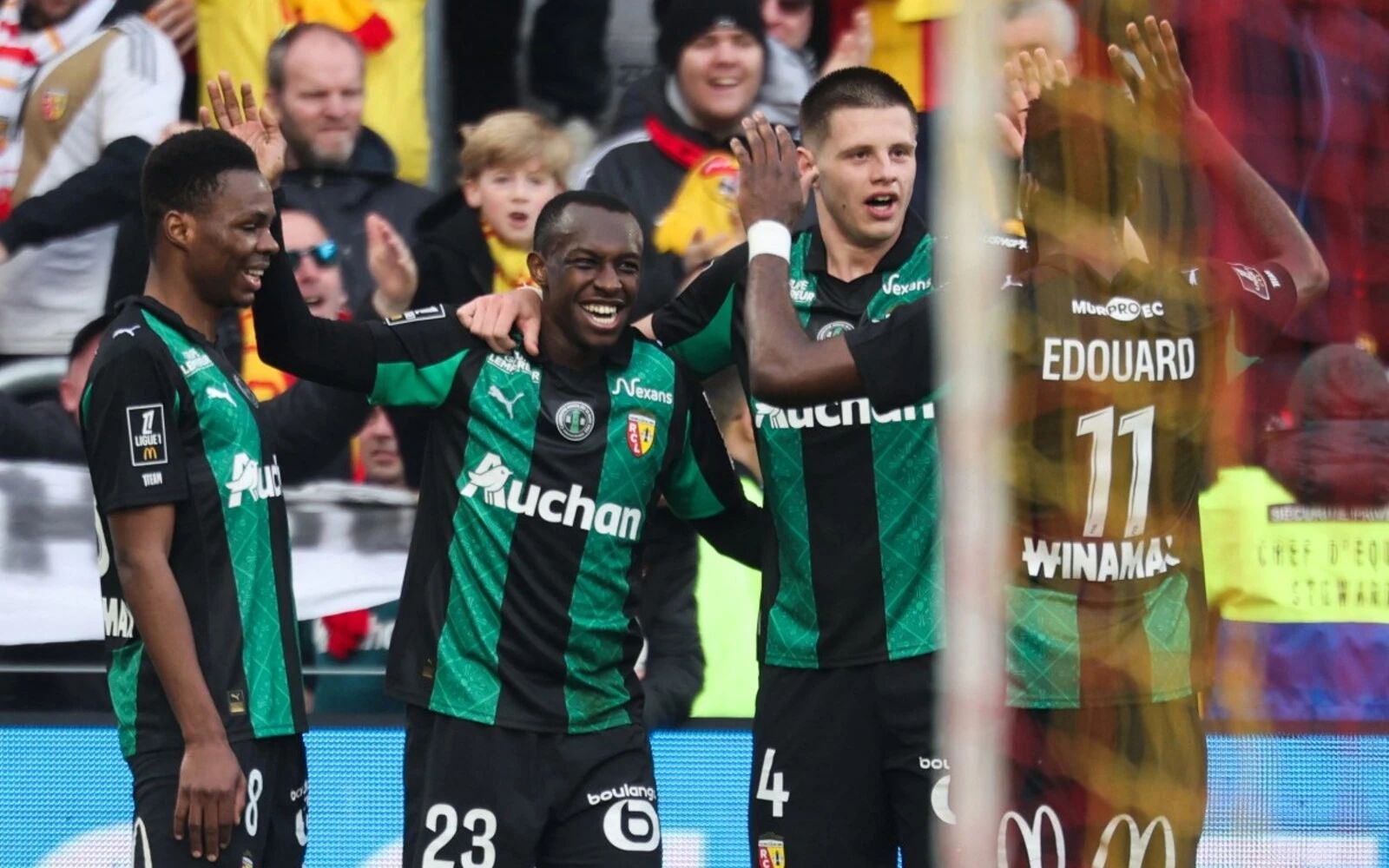 Lens close in on PSG with win over lowly Metz