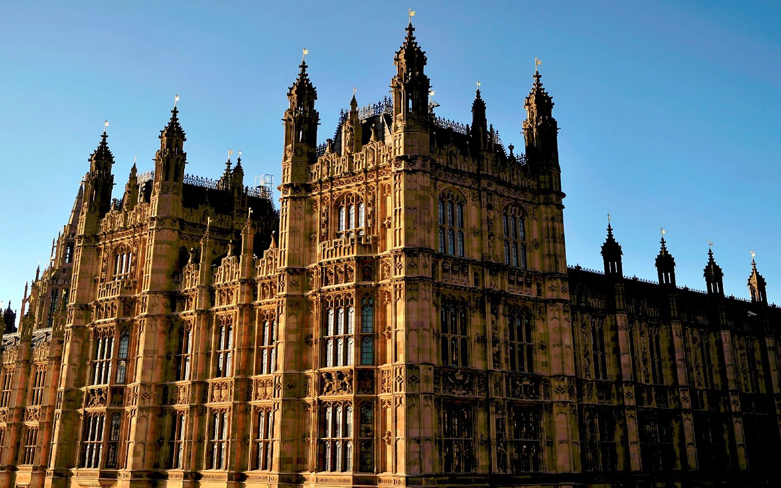 UK ends centuries-old hereditary seats in parliament upper chamber