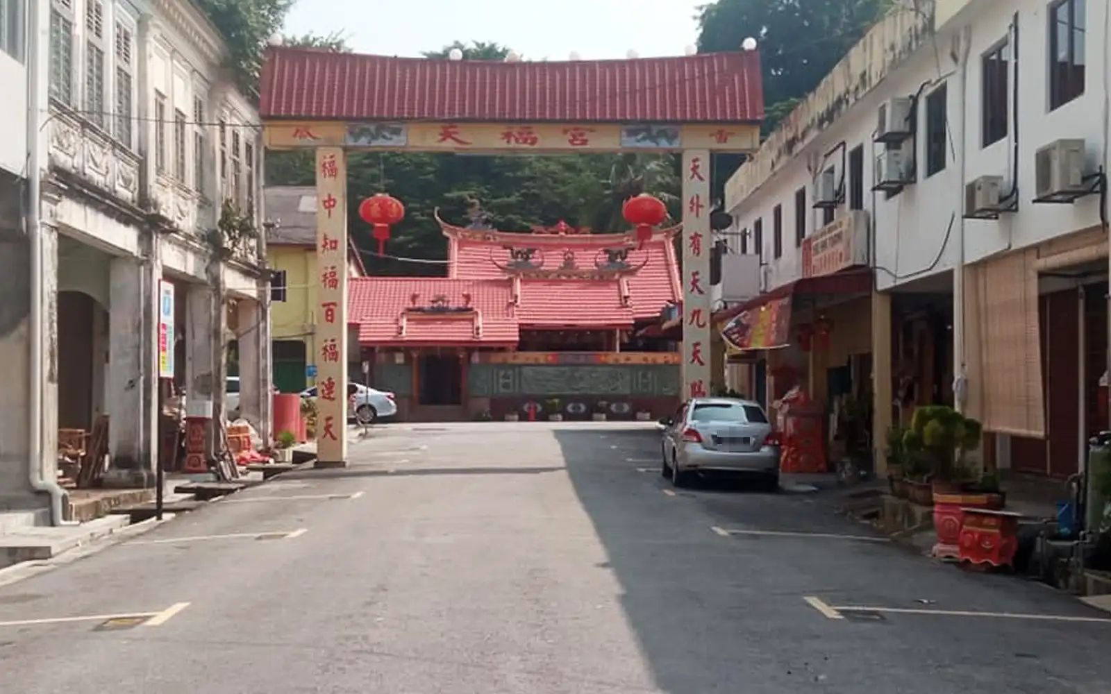 Pekan yang kian sunyi