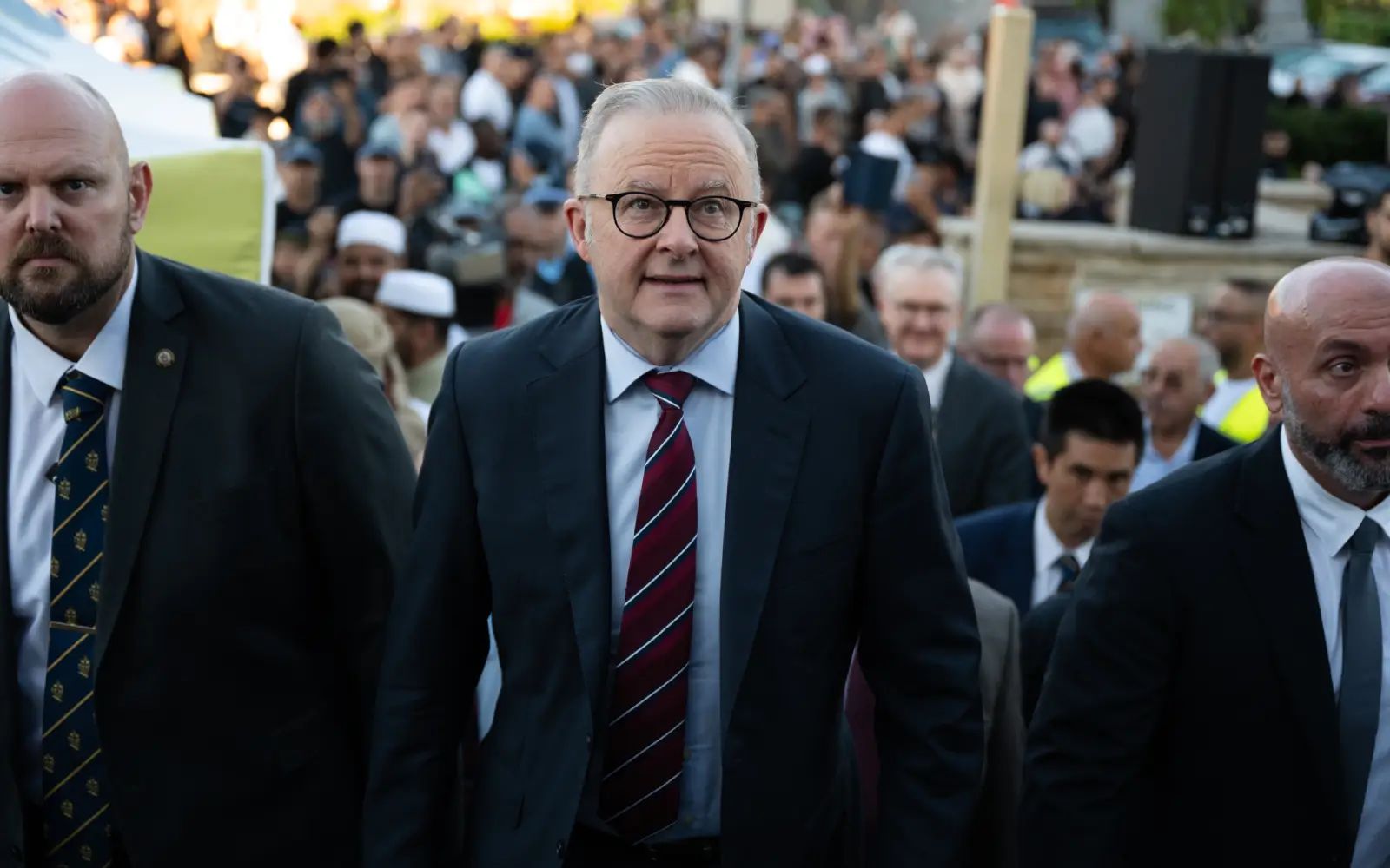Australian mosque protesters heckle PM Albanese over Israel stance