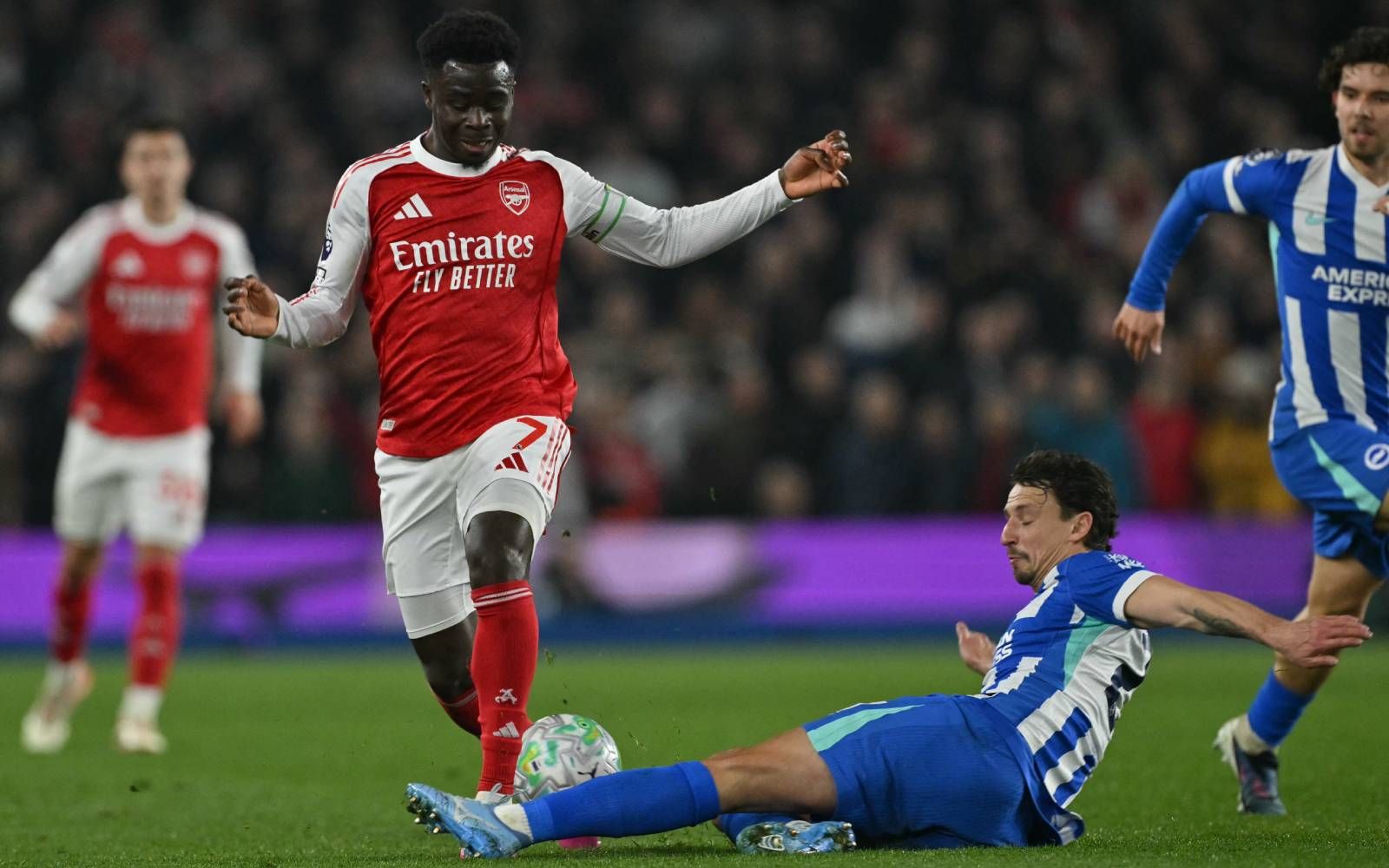 Arsenal move seven points clear as Saka seals victory at Brighton