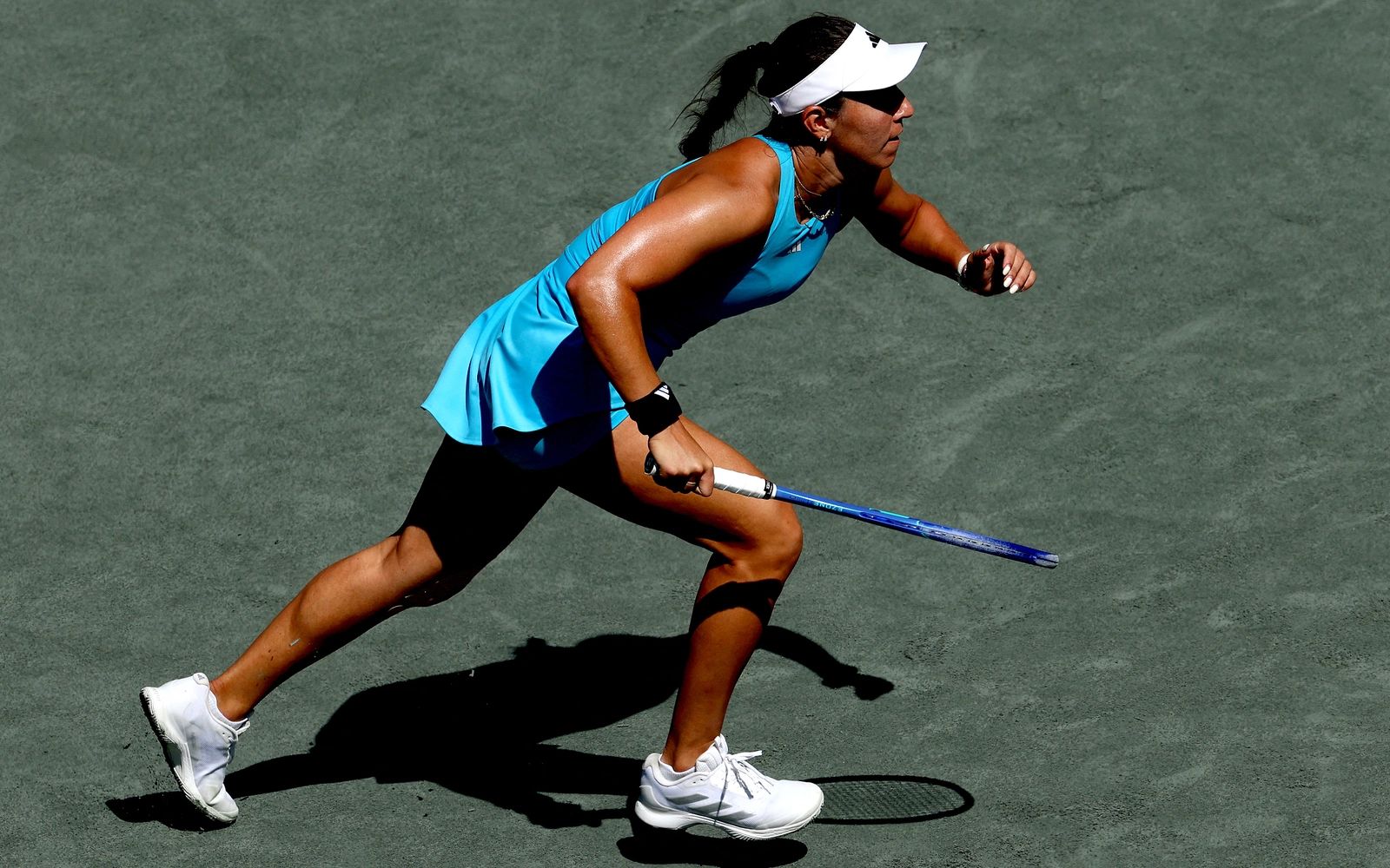 Pegula downs Jovic to reach WTA Charleston final