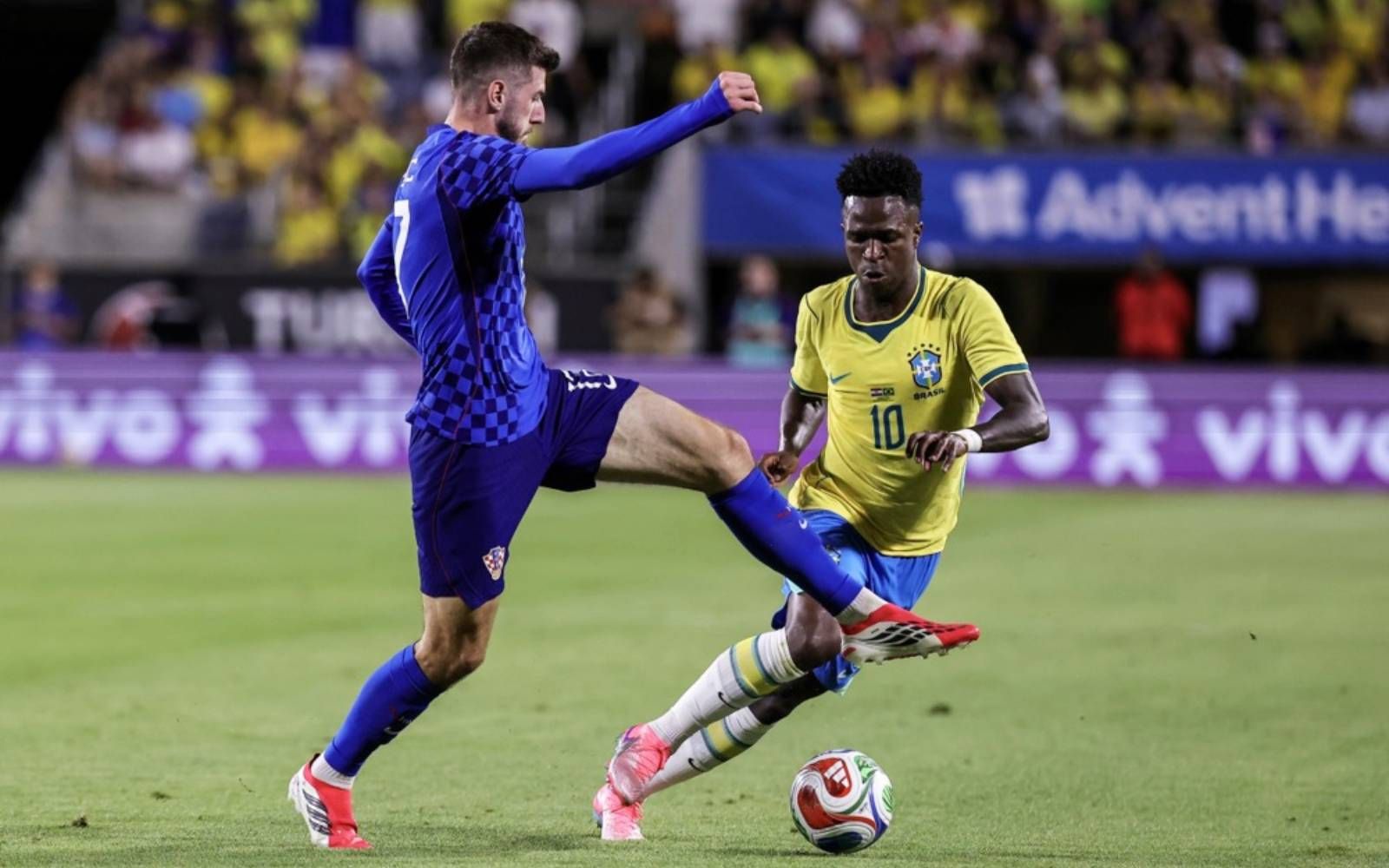 Brazil strike late to sink Croatia 3-1 in World Cup tune-up