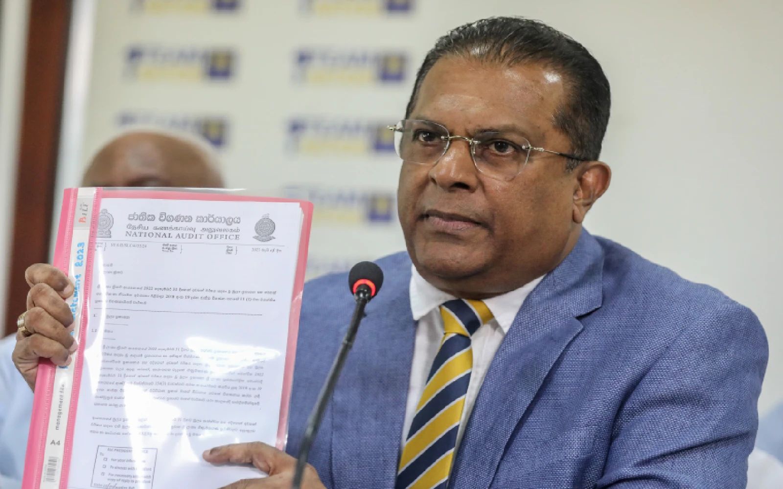 President of Sri Lanka's cricket board Shammi Silva speaks during a media briefing at the Sri Lanka's cricket board (SLC) headquarters in Colombo, Sri Lanka, 11 November 2023. Sri Lanka Cricket's membership in the International Cricket Council (ICC) has been immediately suspended by the ICC Board. 