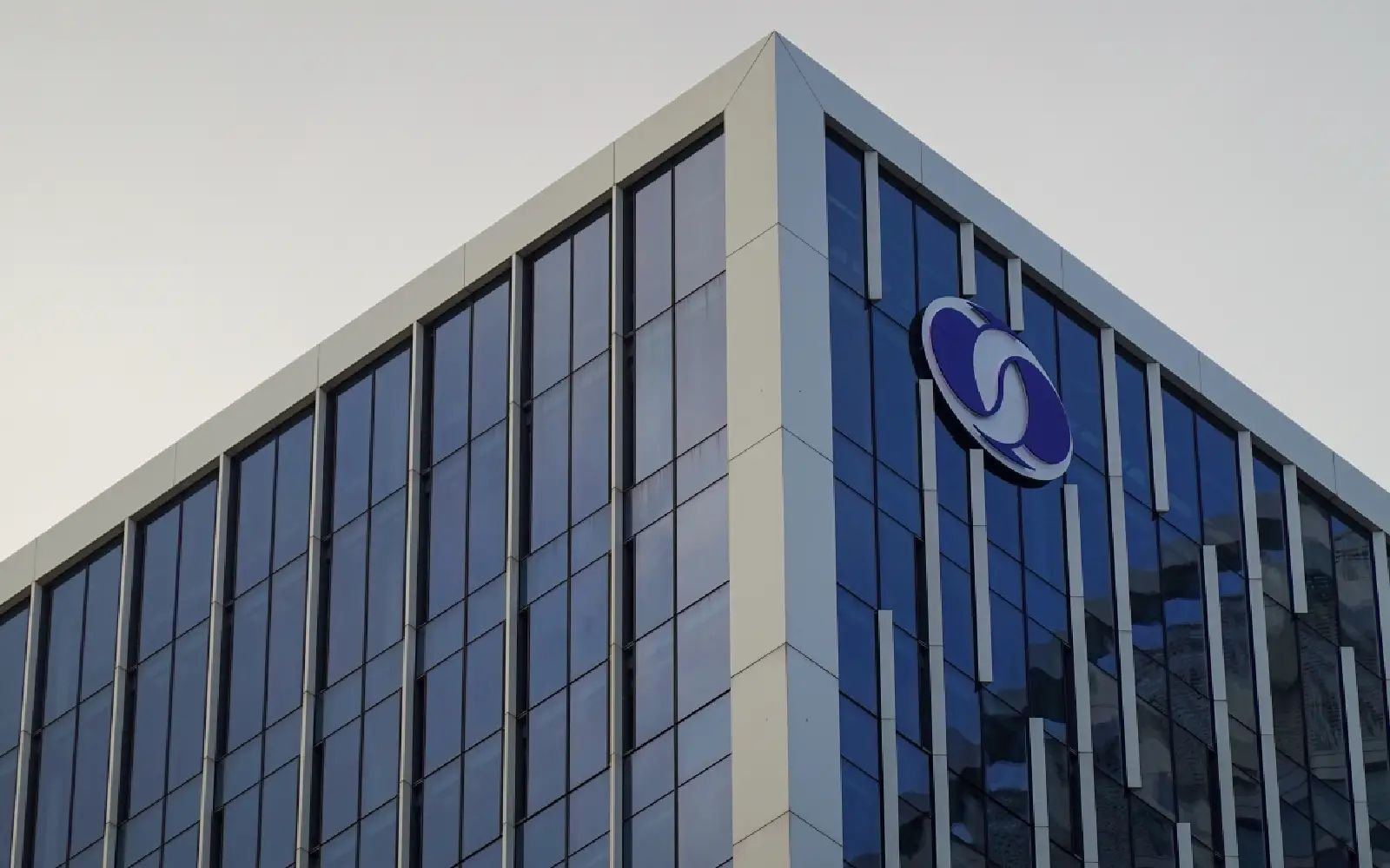 European development bank unveils €5bil for war-hit economies