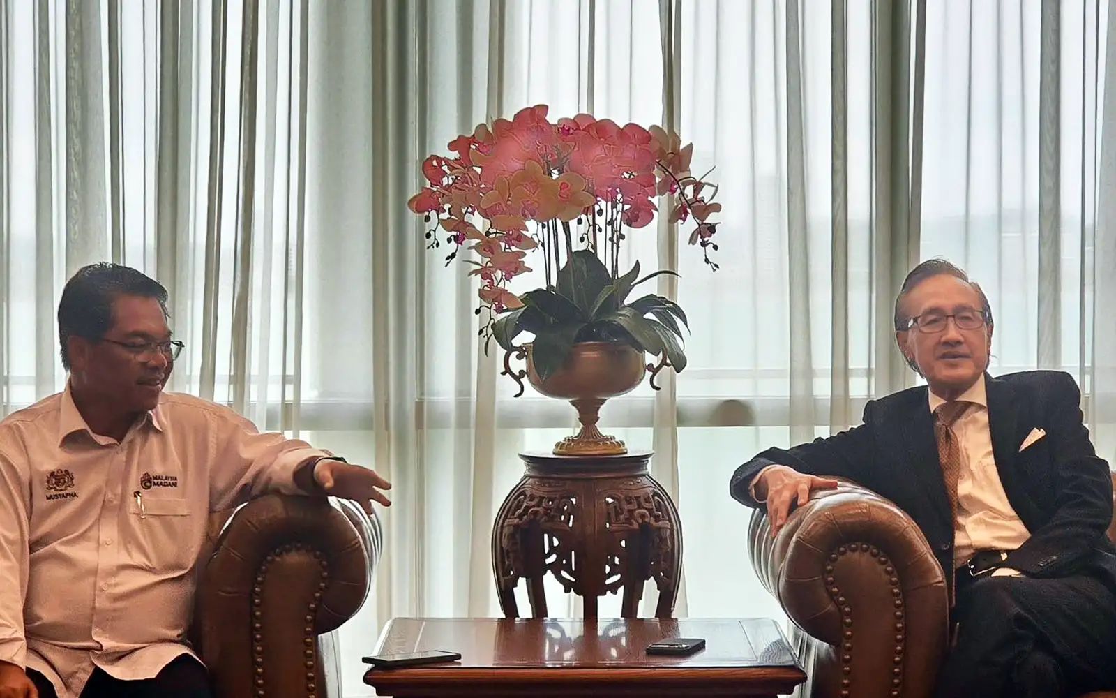 Mustapha Sakmud dan Masidi Manjun