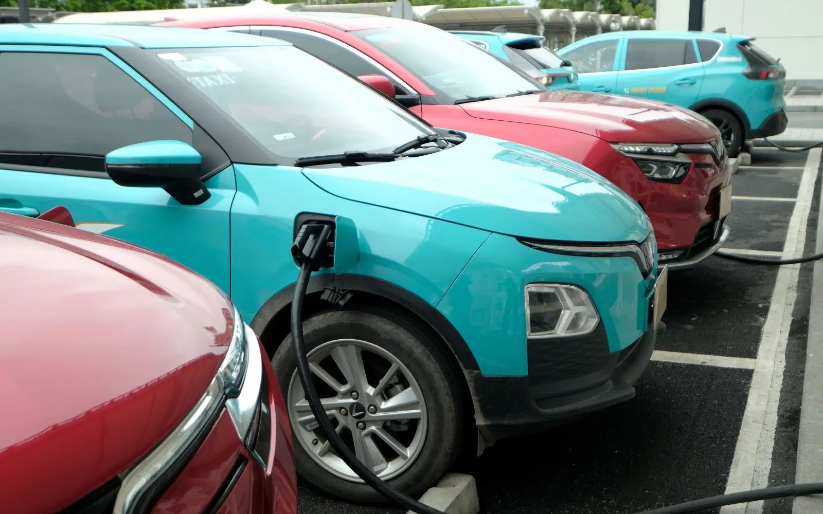 Middle East war revs up electric car demand in Asia