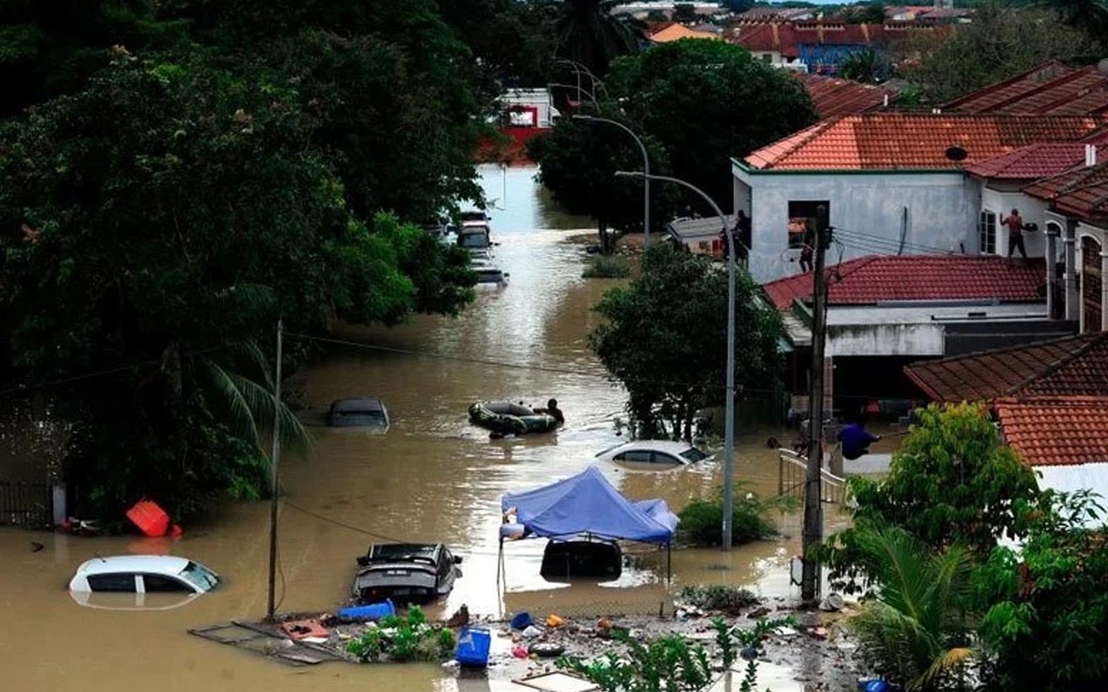 Taman-sri-muda-banjir
